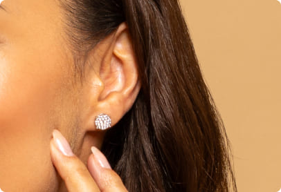 Comprar brincos de diamantes em promoção